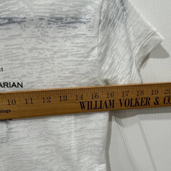 womens bcbg maxazria Tshirt Tee Top White Size Xxs Leo Horoscope - Picture 9 of 9